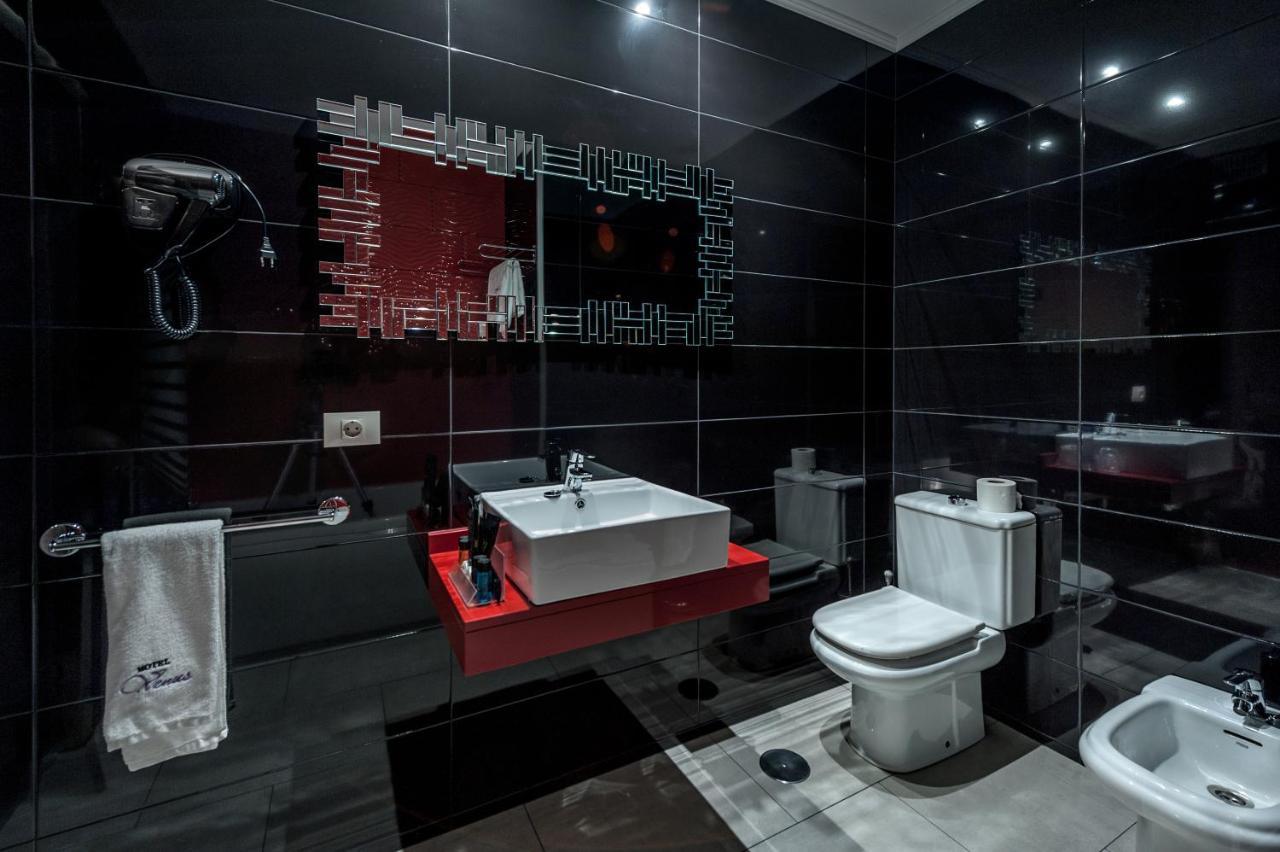 Motel Venus La Coruna Guísamo Eksteriør billede
